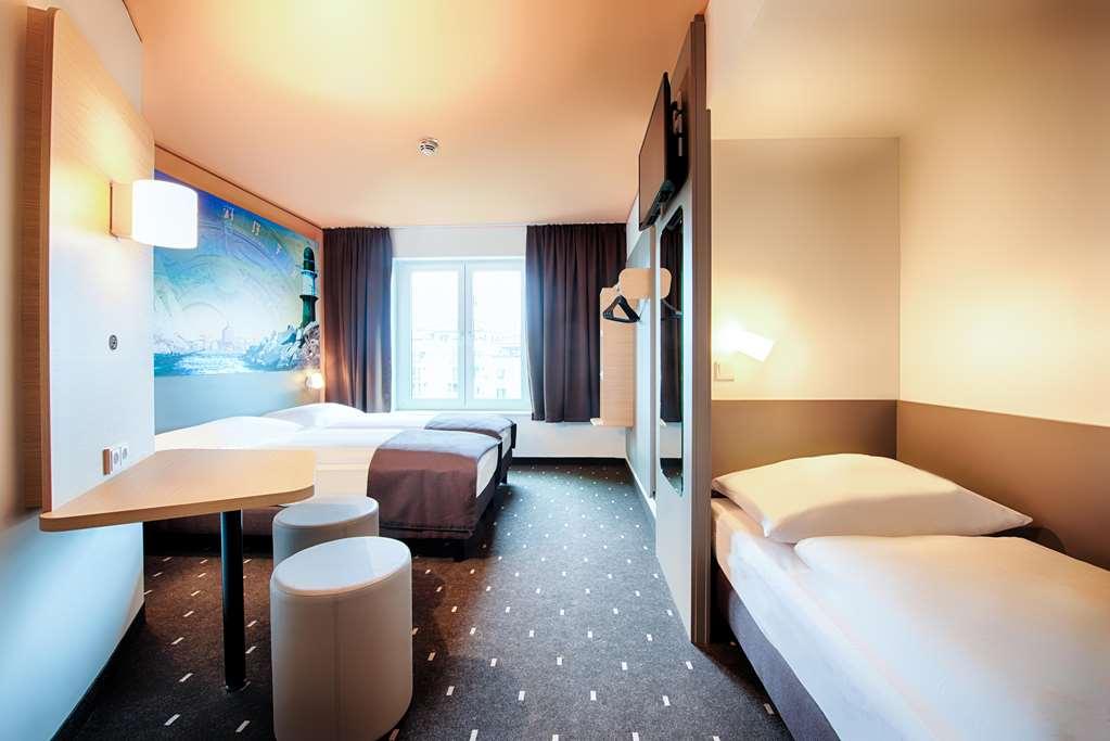 Hotel Rostock-hafen 3*